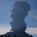 Gunung Ibu Meletus, Kolom Abu Capai 1.200 Meter ke Atmosfer