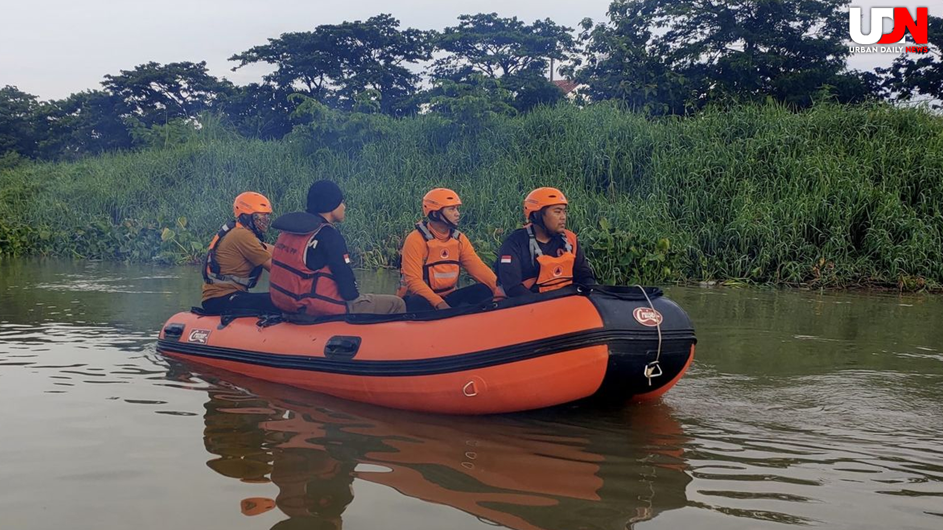 Antisipasi Cuaca Buruk, BPBD Surabaya Siap Siaga Selama Libur