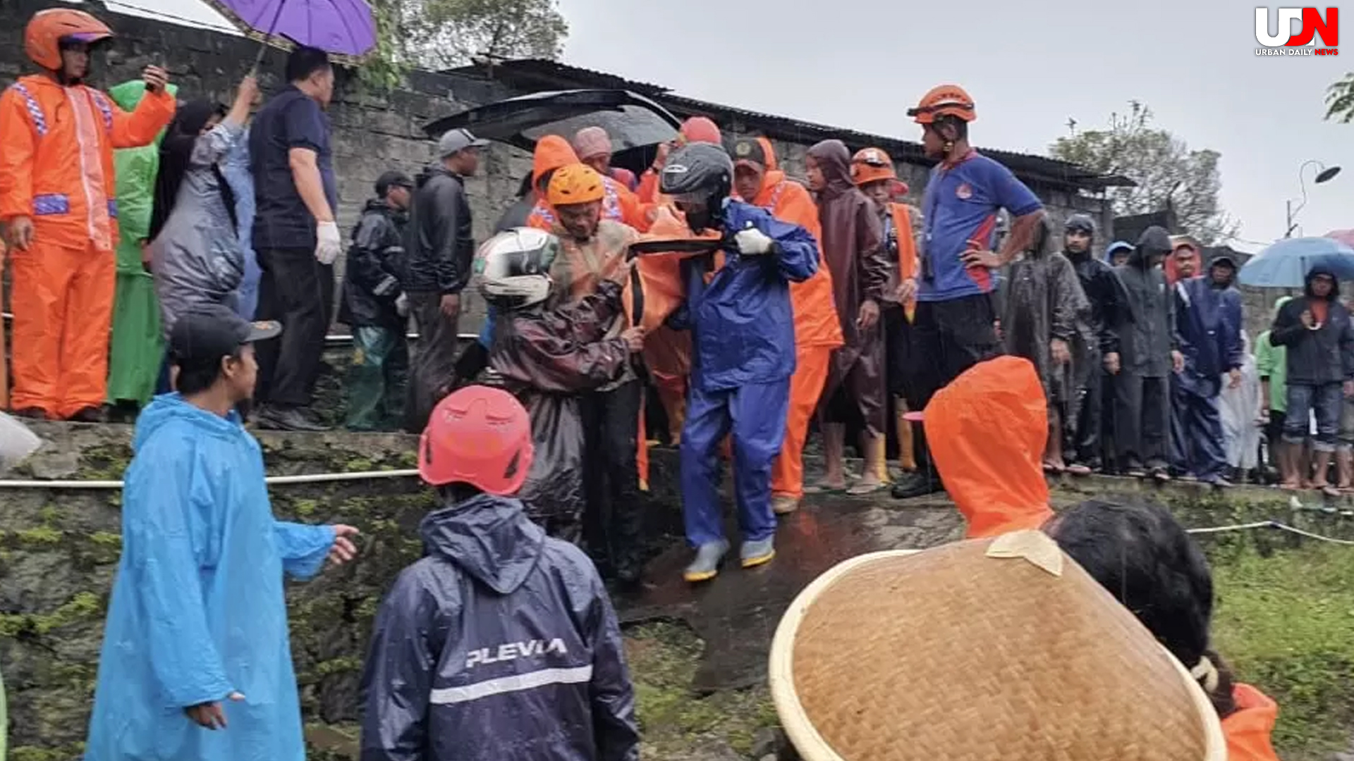 Suami-Istri Tewas Terseret Banjir Saat Pulang Dari Sawah Desa